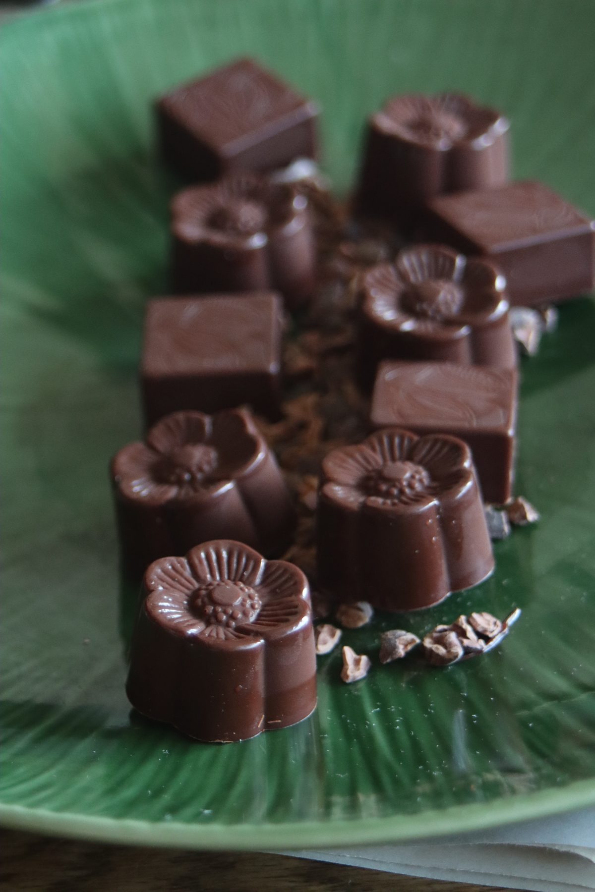 仕上げたばかりのローチョコレート