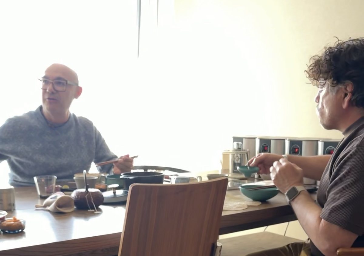 Two guests at the table during a koji fermentation session